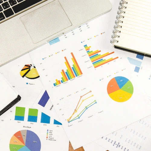 Google Ads growth and reporting illustration